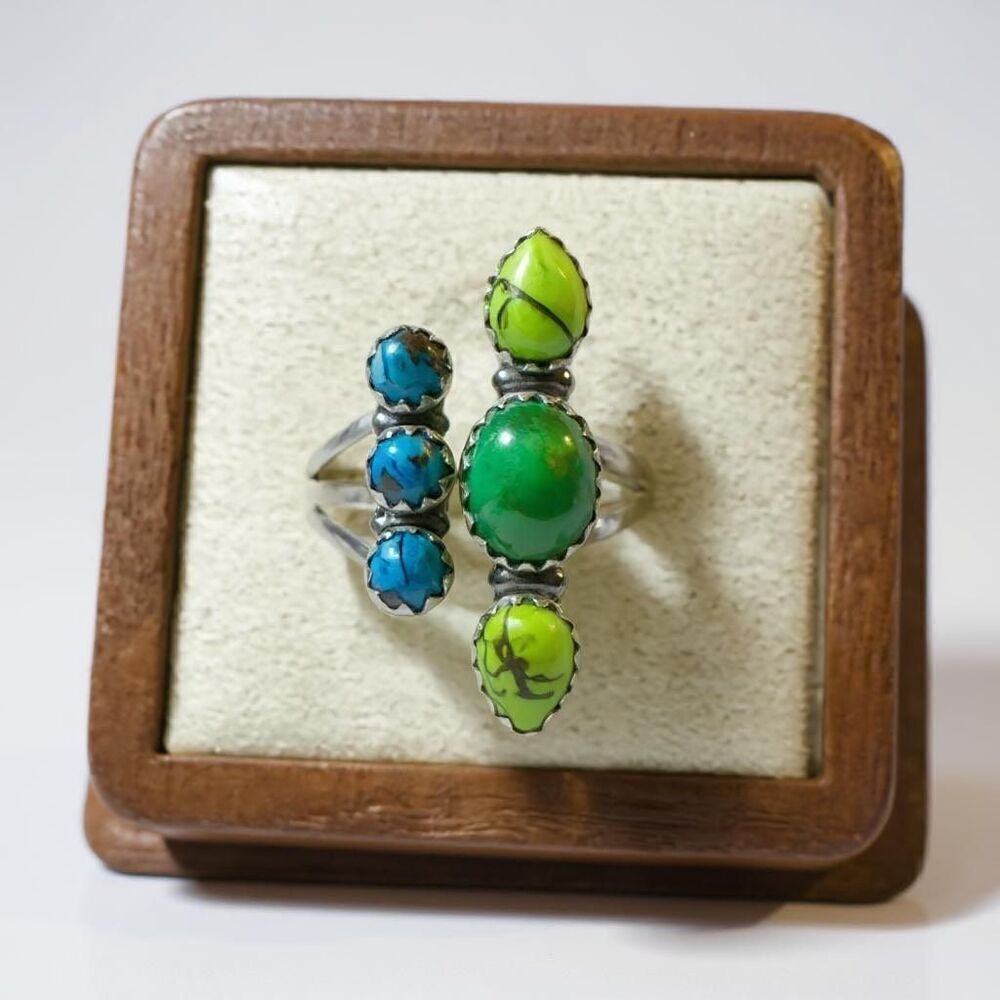 Unique Green Apple Turquoise Cluster Stone Adjustable Ring Southwestern New
